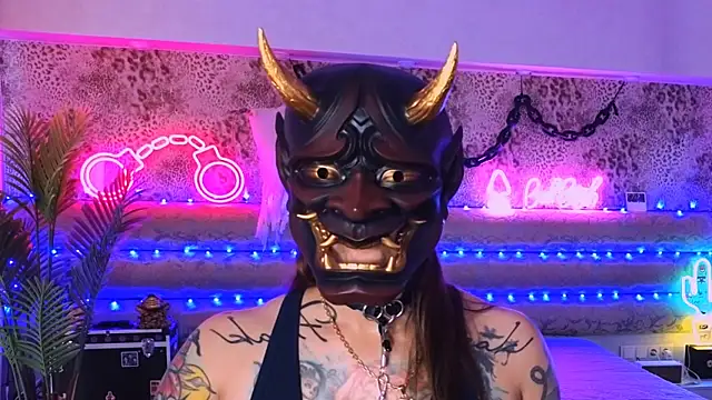 Snapshot of Cool_Freak_ chatting on November 2025 10:06:02 AM Cool Freak online show from November 2025 10:06:02 AM