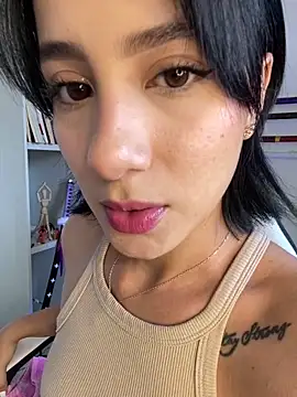 Ale Lewis online show from December 2024 08:16:01 PM