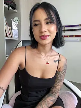 Ale Lewis online show from December 2024 08:39:01 PM