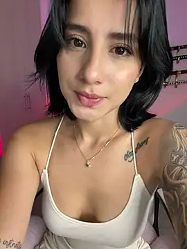 Ale Lewis online show from January 2025 11:53:02 PM