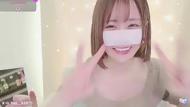 Yuu  k online show from March 2025 03:47:01 AM