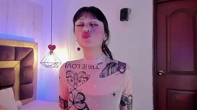  Jessy Moon  online show from December 2024 09:00:02 PM