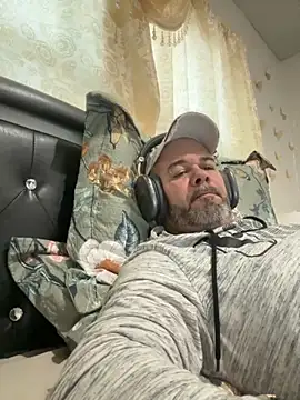 Cristian-Brayan online show from September 2025 11:48:01 AM