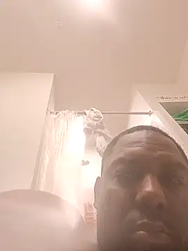 Snapshot of couplesgone chatting on December 2025 02:57:02 PM couplesgone online show from December 2025 02:57:02 PM