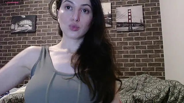  Hot Lady  online show from December 2024 12:29:01 AM