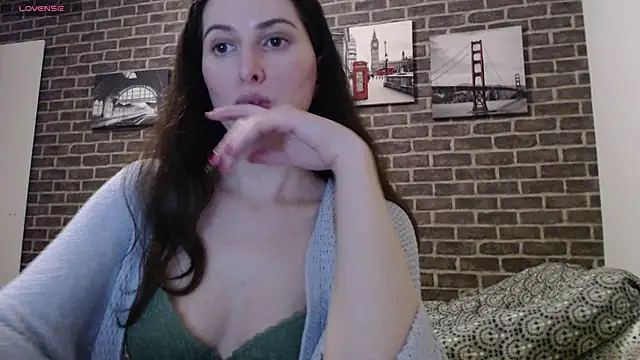  Hot Lady  online show from December 2024 10:59:02 PM