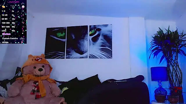 Sophiesweet5 online show from September 2025 12:16:01 AM