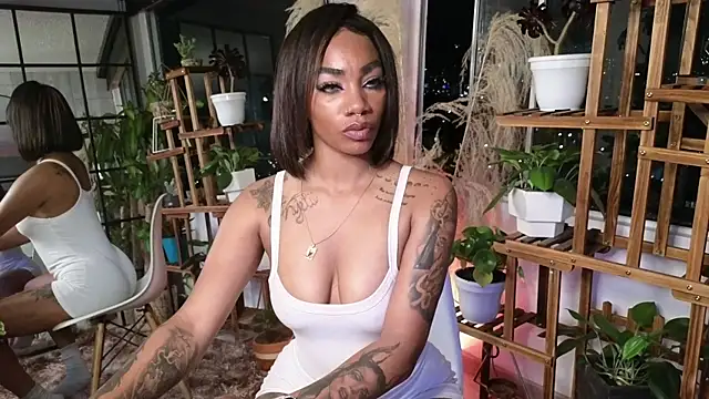 emely brandon online show from December 2024 04:12:02 AM