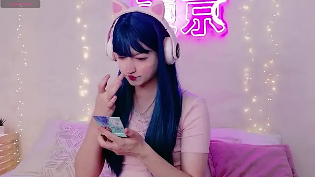 EffyEfans online show from November 2025 04:13:01 AM