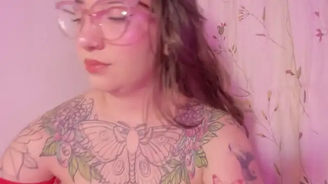 Snapshot of DEVA_BLUE_ chatting on September 2025 04:05:02 AM DEVA BLUE online show from September 2025 04:05:02 AM