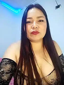 violet moore online show from December 2024 10:45:01 PM