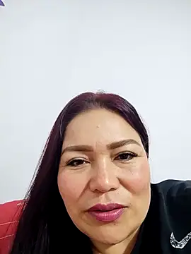 violet moore online show from September 2025 06:30:02 PM