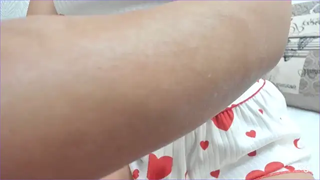 Snapshot of Hanah_cho_cho chatting on October 2025 03:51:02 AM Hanah cho cho online show from October 2025 03:51:02 AM