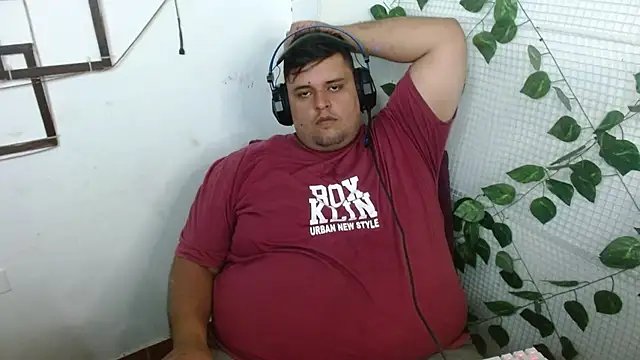 Snapshot of altairstudiosvip_ chatting on November 2025 03:33:02 PM altairstudiosvip online show from November 2025 03:33:02 PM