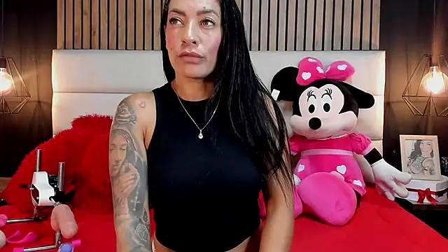 NiicolleMiller online show from September 2025 08:13:02 PM