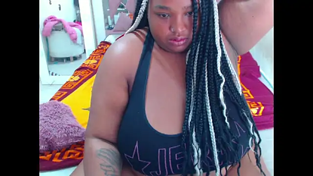 chocolatehot04 online show from October 2025 04:06:02 PM