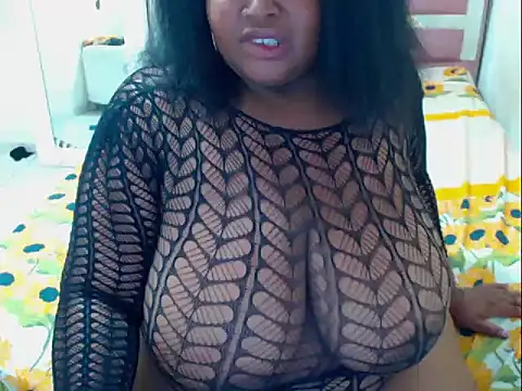 chocolatehot04 online show from October 2025 05:33:01 AM