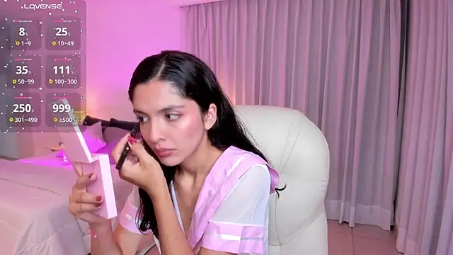 miiaa evans online show from January 2025 03:35:01 AM