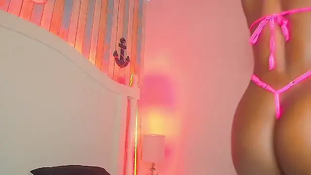 NaiaGils online show from September 2025 03:39:02 PM