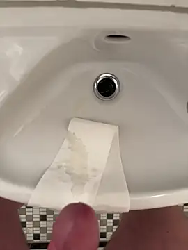 Snapshot of Adis1984Ger chatting on February 2025 11:20:02 PM Adis1984Ger online show from February 2025 11:20:02 PM