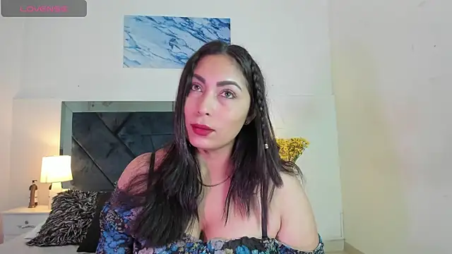 Lauralove 69 online show from February 2025 10:20:02 PM