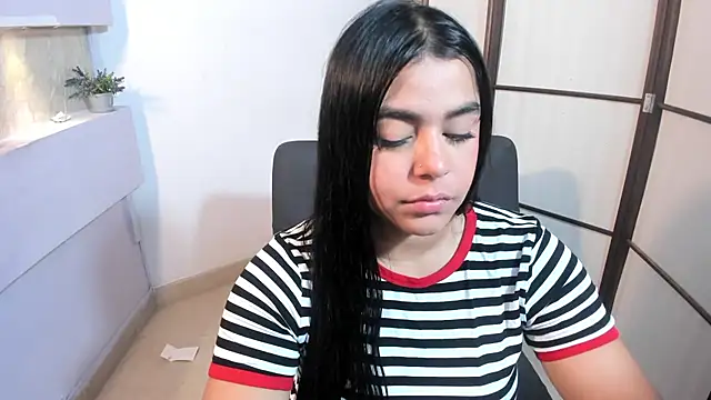 LyndaKimm online show from January 2025 08:03:02 AM