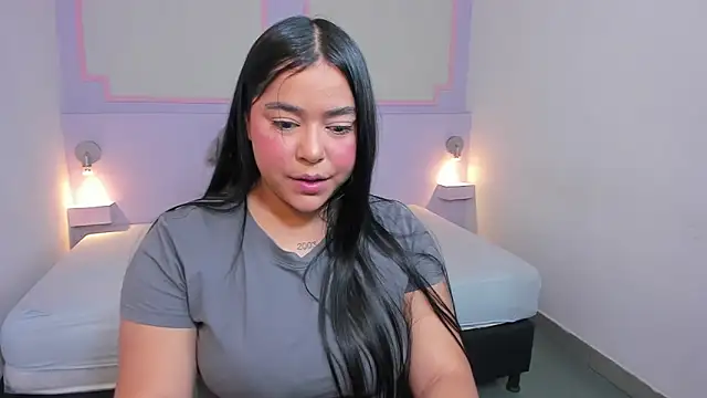 LyndaKimm online show from September 2025 09:04:02 PM