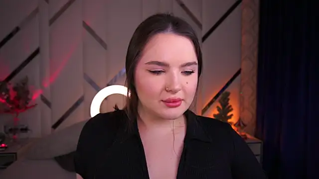 CuteAmberr online show from December 2024 10:47:02 PM