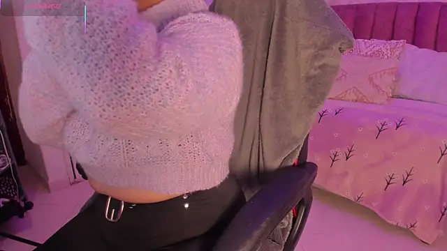 scarlet miller1 online show from September 2025 12:28:02 PM