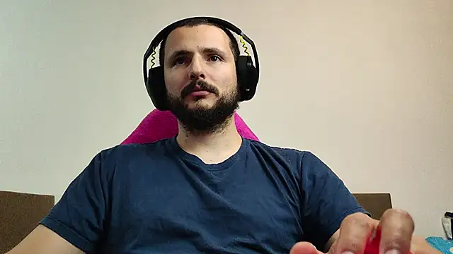 Snapshot of iurytx chatting on October 2025 07:11:01 AM iurytx online show from October 2025 07:11:01 AM