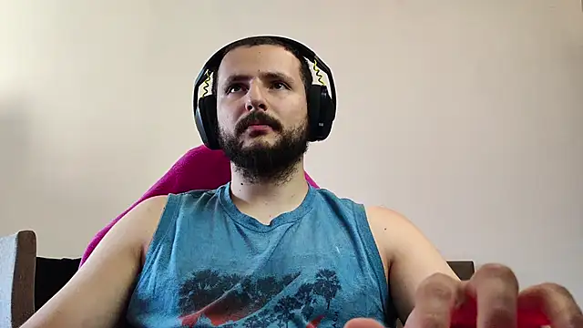 Snapshot of iurytx chatting on October 2025 11:42:01 AM iurytx online show from October 2025 11:42:01 AM