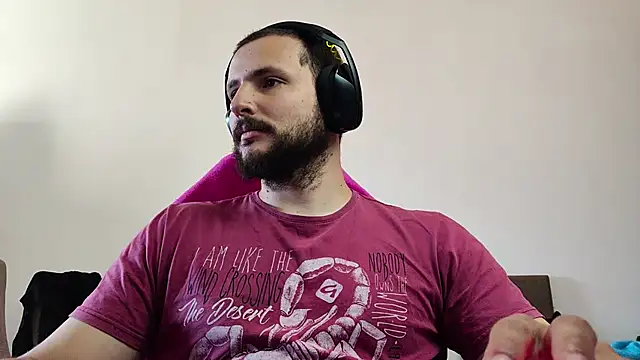 Snapshot of iurytx chatting on October 2025 11:50:01 AM iurytx online show from October 2025 11:50:01 AM