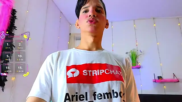 Ariel Femboy  online show from September 2025 04:47:01 AM