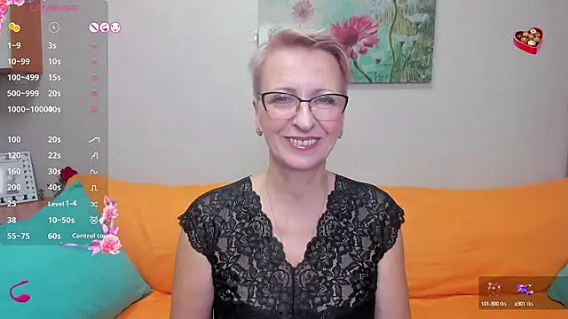 iamyourdream89 online show from December 2024 10:13:01 AM