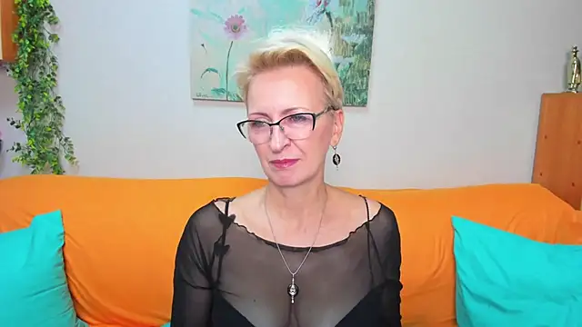 Snapshot of iamyourdream89 chatting on October 2025 10:21:02 AM iamyourdream89 online show from October 2025 10:21:02 AM