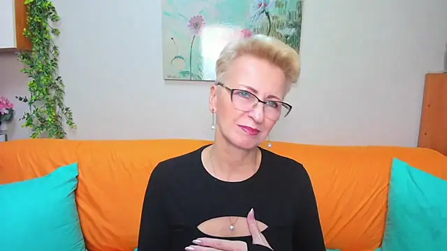 Snapshot of iamyourdream89 chatting on November 2025 12:48:02 PM iamyourdream89 online show from November 2025 12:48:02 PM