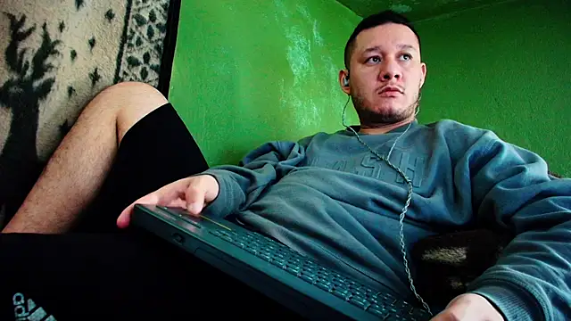 sweet cock28 online show from December 2024 04:06:01 PM
