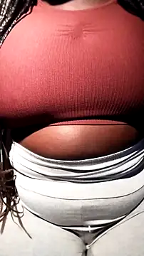 Snapshot of Thepanthera chatting on December 2025 04:45:02 PM Thepanthera online show from December 2025 04:45:02 PM