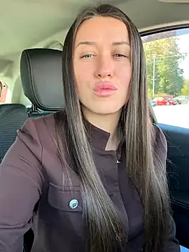 Snapshot of Cherry_Beauty chatting on September 2025 09:03:02 AM Cherry Beauty online show from September 2025 09:03:02 AM