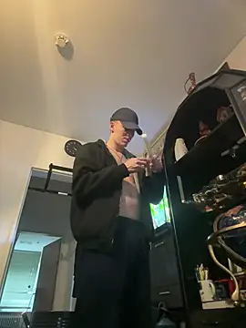 Toyjungee online show from February 2025 02:43:01 PM