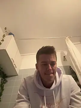 Toyjungee online show from October 2025 10:05:01 PM