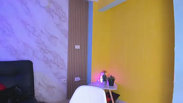 Snapshot of Megan_blue7 chatting on October 2025 11:22:02 AM Megan blue7 online show from October 2025 11:22:02 AM