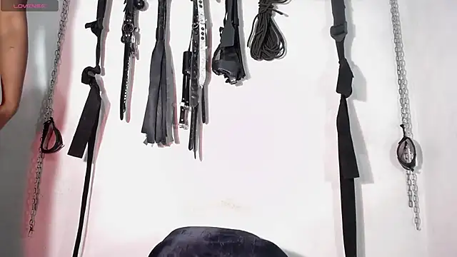 dangerouslyhot online show from January 2025 12:15:01 PM