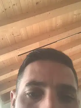 Snapshot of Fellix chatting on March 2025 11:42:01 AM Fellix online show from March 2025 11:42:01 AM