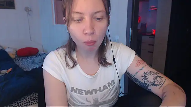 amanda kiss kiss online show from December 2024 12:13:02 PM