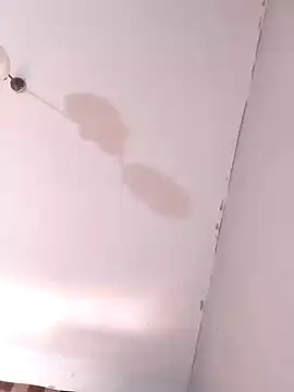 Snapshot of BustyWendy chatting on November 2025 06:46:01 AM BustyWendy online show from November 2025 06:46:01 AM