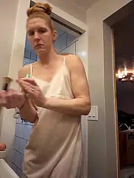 GoldenFlameGoddess online show from February 2025 07:24:02 PM