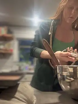 GoldenFlameGoddess online show from February 2025 08:01:01 AM