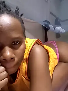 Queentesi online show from January 2025 11:35:02 AM