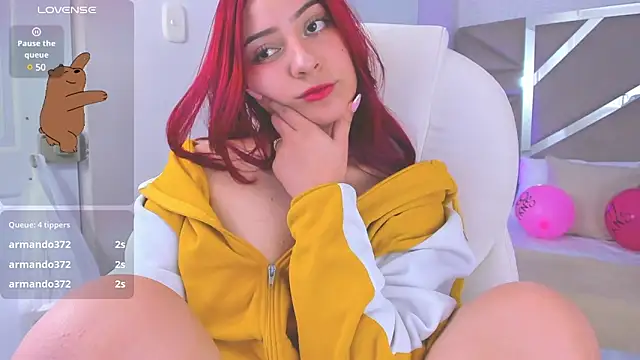Zoe Lennoxx online show from December 2024 08:16:01 PM